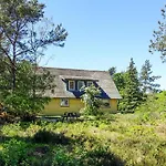 Dom wakacyjny Lovely On Bornholm With Sea View *